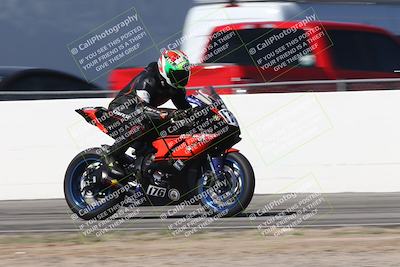 media/Oct-05-2025-CVMA (Sun) [[beeef4f201]]/Race 2-Supersport Middleweight/